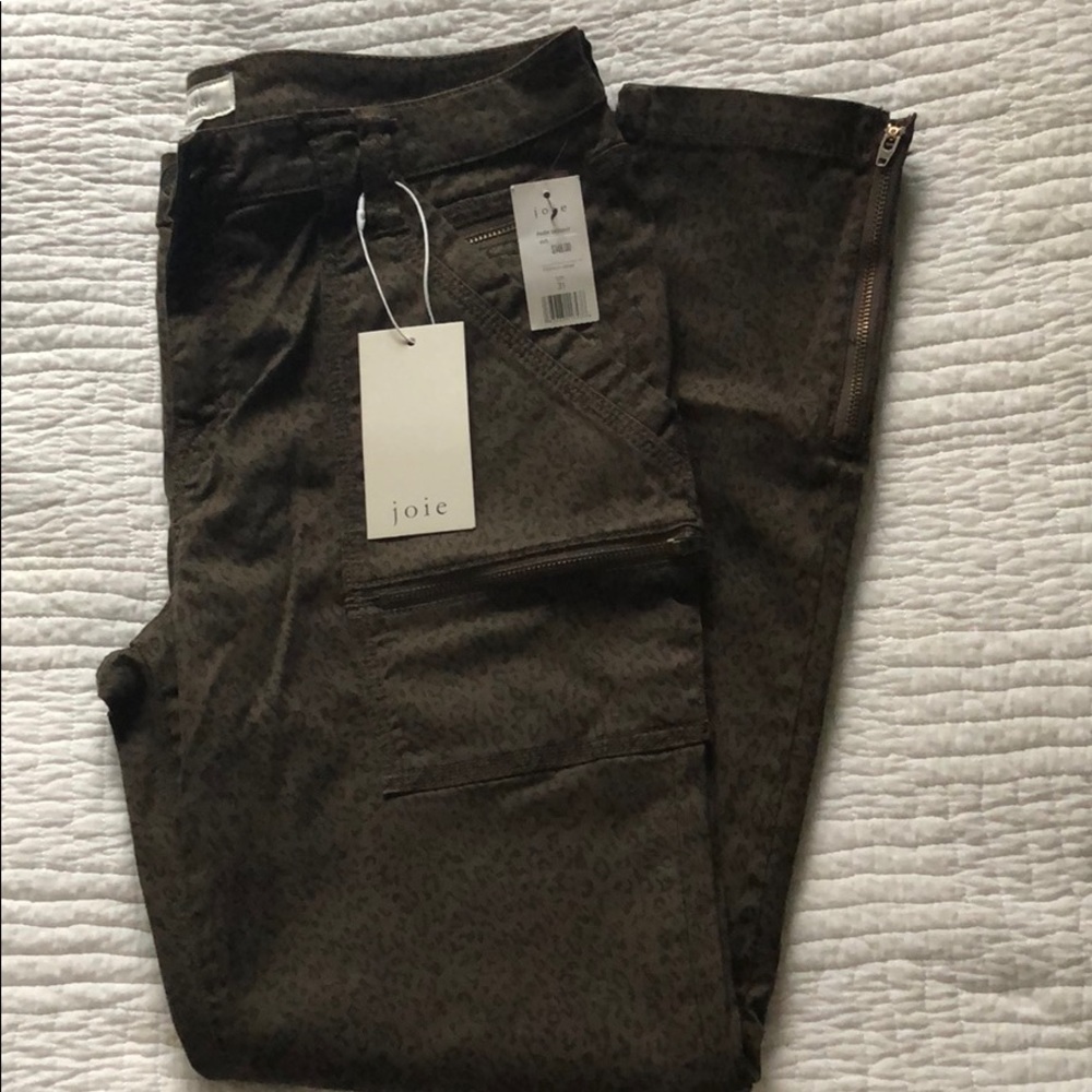 Joie Capri pants leopard print